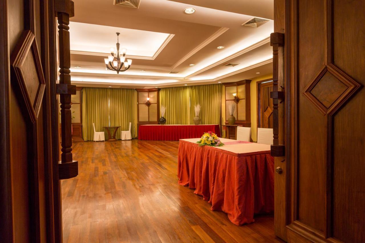 Prince d'Angkor Hotel&Spa Siem Reap Bagian luar foto